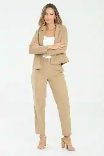 Pantalon Pragat Color Beige Oscuro Talla 8