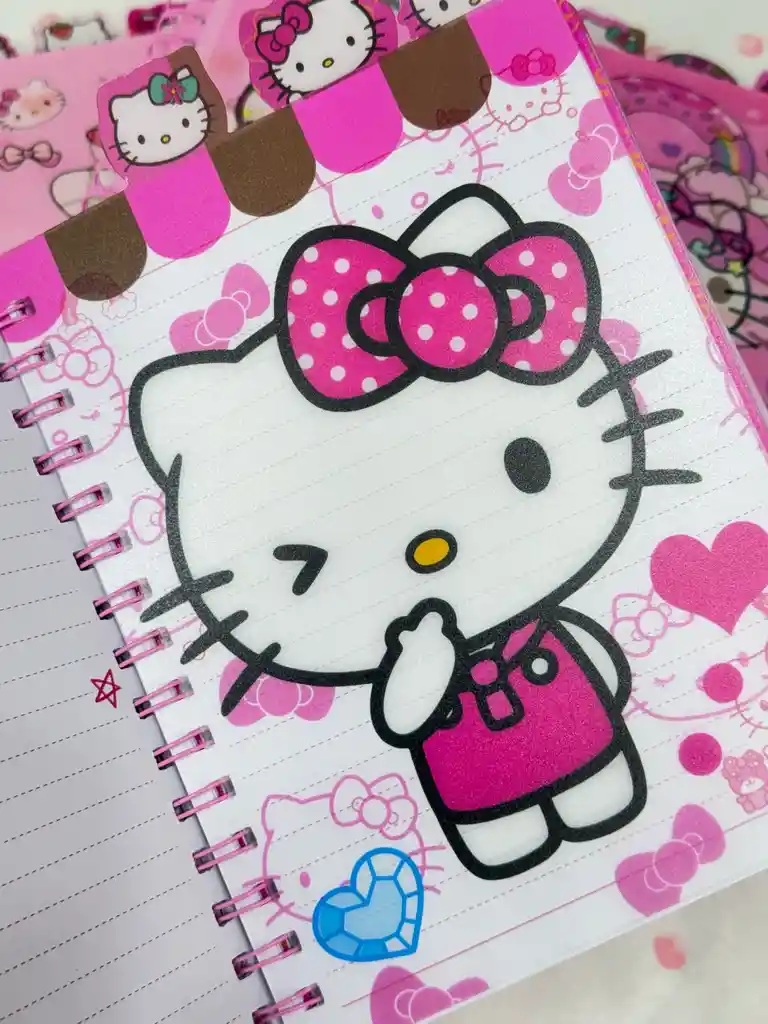Cuaderno Cinco Materias Hello Kitty Moño