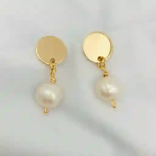 Aretes Dorados Pequeños Con Perlas