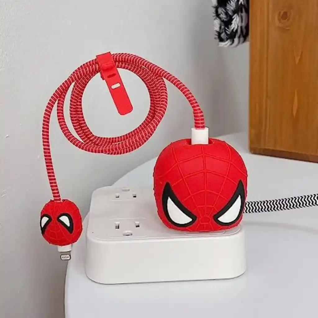Kit Completo Protector De Cable + Protector De Cargador Iphone 18w/20w. Modelo: Spiderman