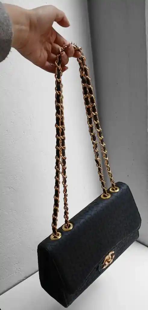 Bolso Clásico Negro Luxure