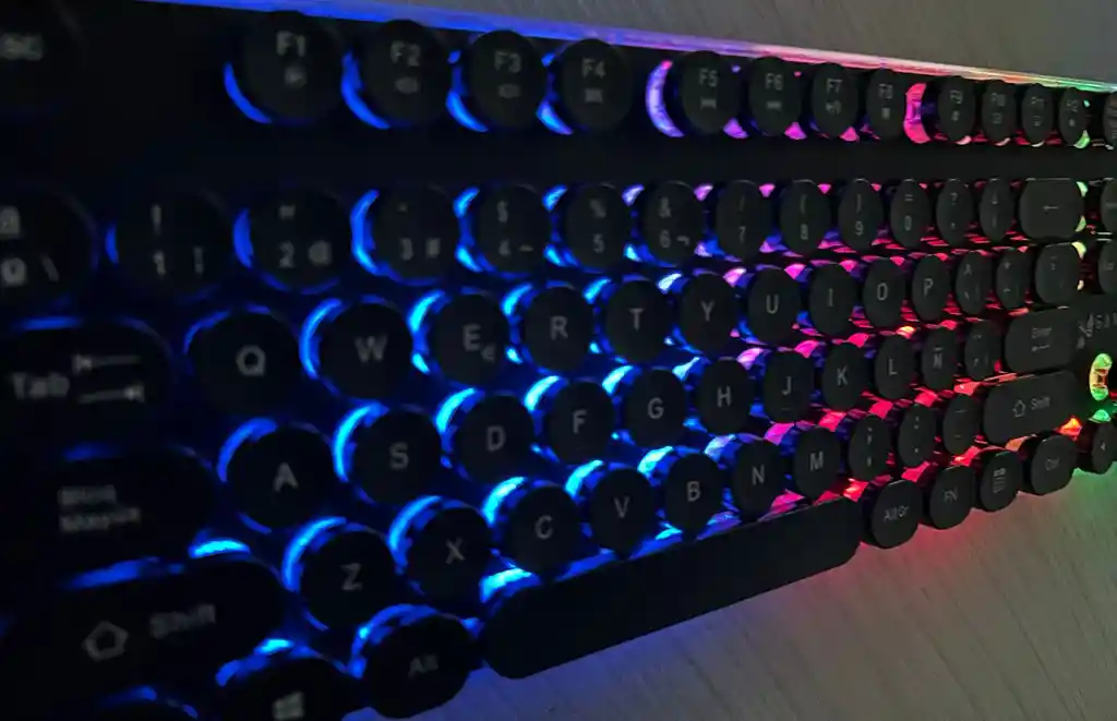 Teclado Gamer Gt700c