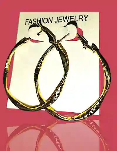 Aretes Candongas Marilladas Circulos Doradas En Acero Quirurjico Inoxidable