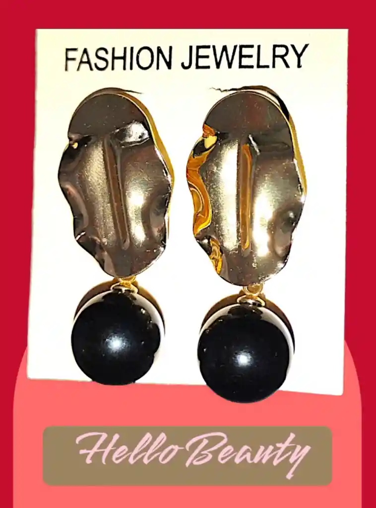 Aretes Dorados Marillados Con Perla Negra En Acero Quirurjico Inoxidable