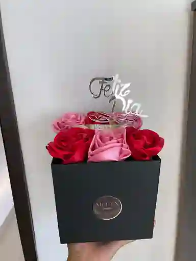 Mamá Generosa - Caja De Chocolates Y Rosas