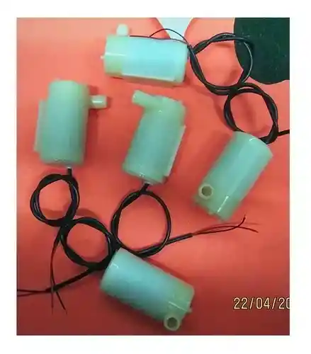 Mini Bomba De Agua Sumergible. 3v. - 6v. Fuentes Arduino