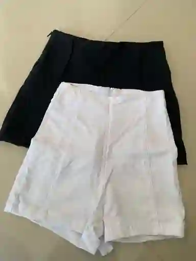 Short De Tela