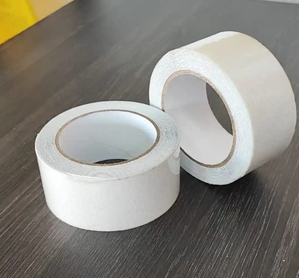 Cinta Antideslizante Transparente Para Baños Y Pisos