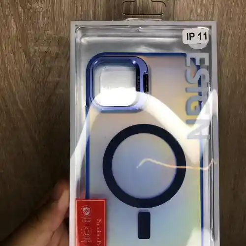 Case Magsafe Iphone 11 Con Soporte En Camara Azul