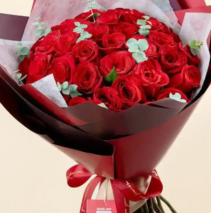 Rosas Feliz Día De La Mujer “””