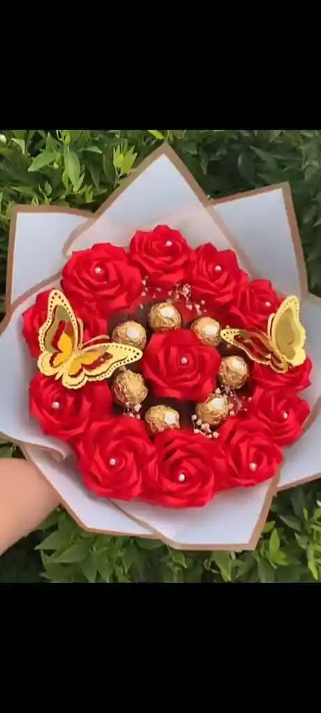 Rosas, Chocolates, Arreglos Florales, Día De La Mujer, Regalos Para Mujer, Cumpleaños, Detalles, Anchetas, Rosas Eternas