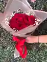 Bouquet Rojas Dia De La Mujer