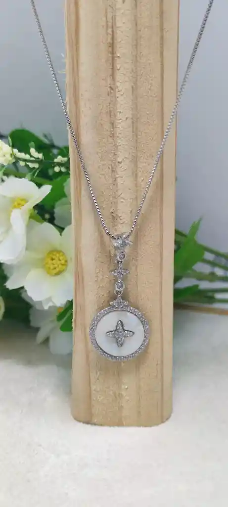Cadena Con Dije Cruz