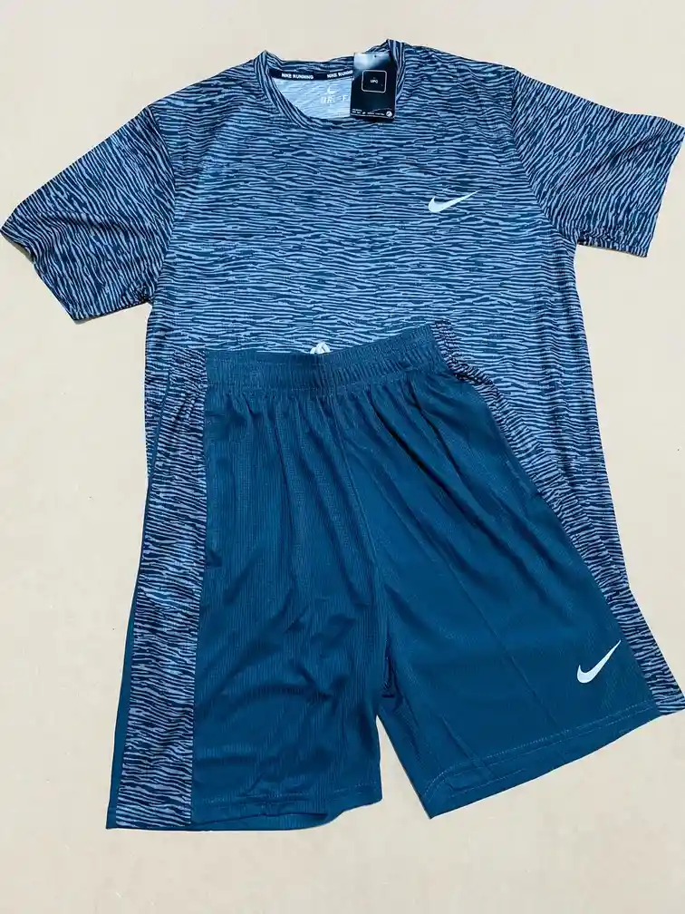 Conjunto Deportivo Pantaloneta Algodon Y Camiseta De Compresion Talla L