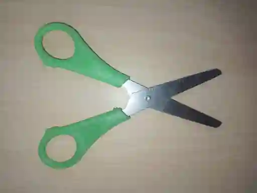 Tijeras Básica De Corte