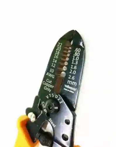 Pelacable Profesional Multi Referencia De 0.6 A 2.6 Mm