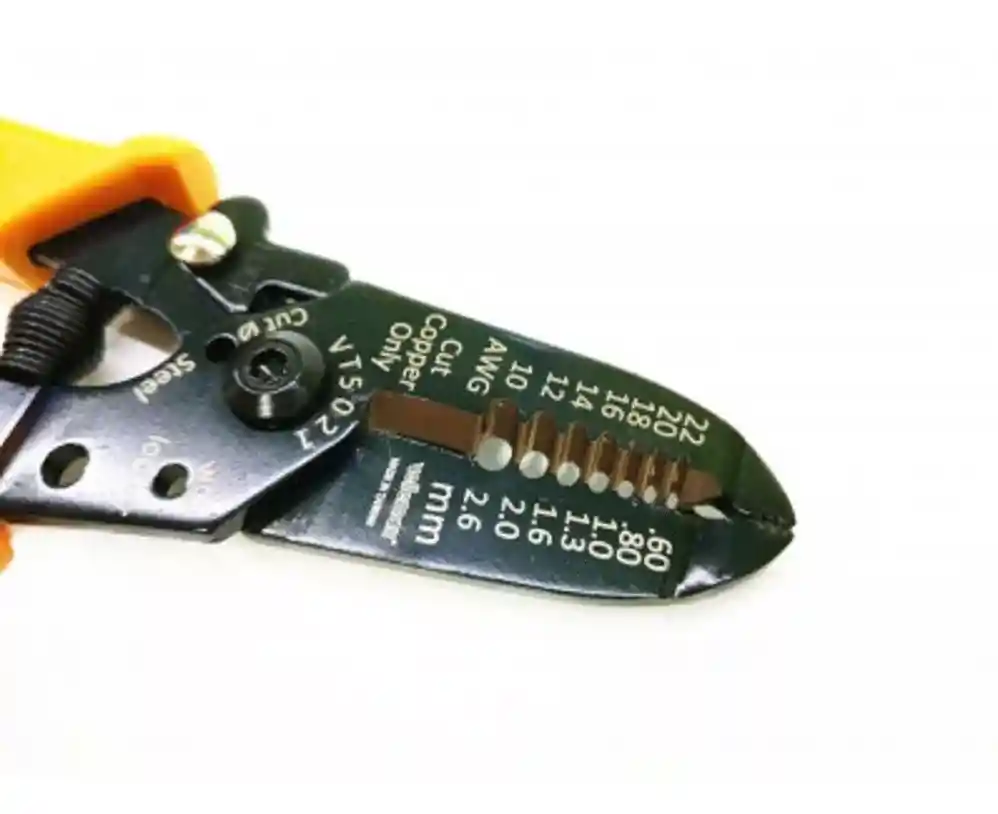 Pelacable Profesional Multi Referencia De 0.6 A 2.6 Mm