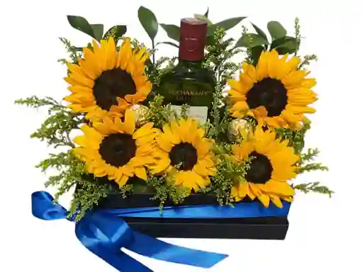 Flores De Girasoles Y Whisky