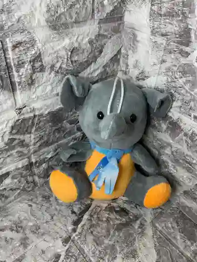 Elefante Con Bufunda