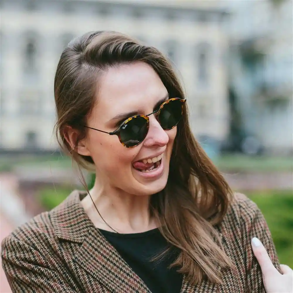 Gafas De Sol Ray Ban Round Icons Rb2447 1157 Color Marrón Talla 49mm