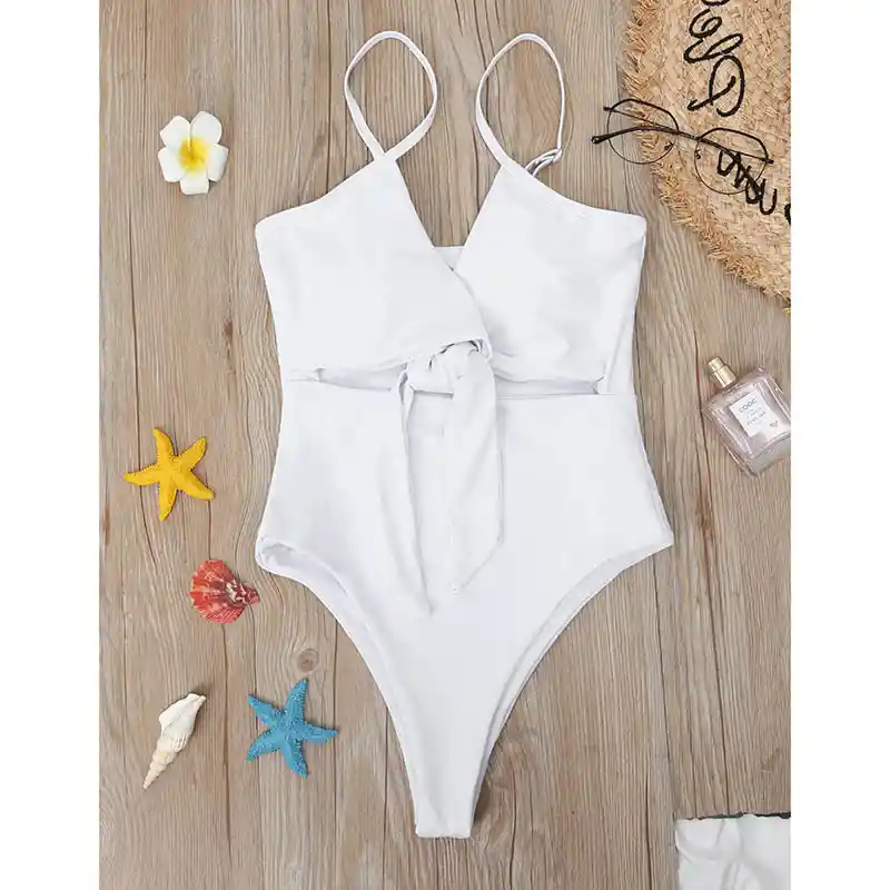 Vestido De Baño Blanco Con Abertura