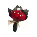 Ramo 48 Rosas De Exportación Y Chocolate