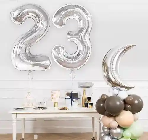 Globo Numero Metalizado Plateado Grande / 32 Pulgadas (81cm) X1 Unidad