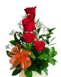 Arreglo Pequeño De 4 Rosas Rojas Y Follaje