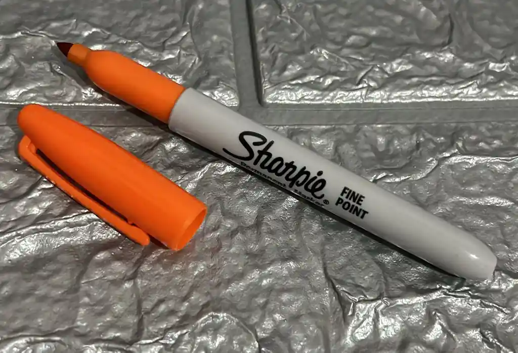 Marcador Sharpie Naranja Fino Permanente