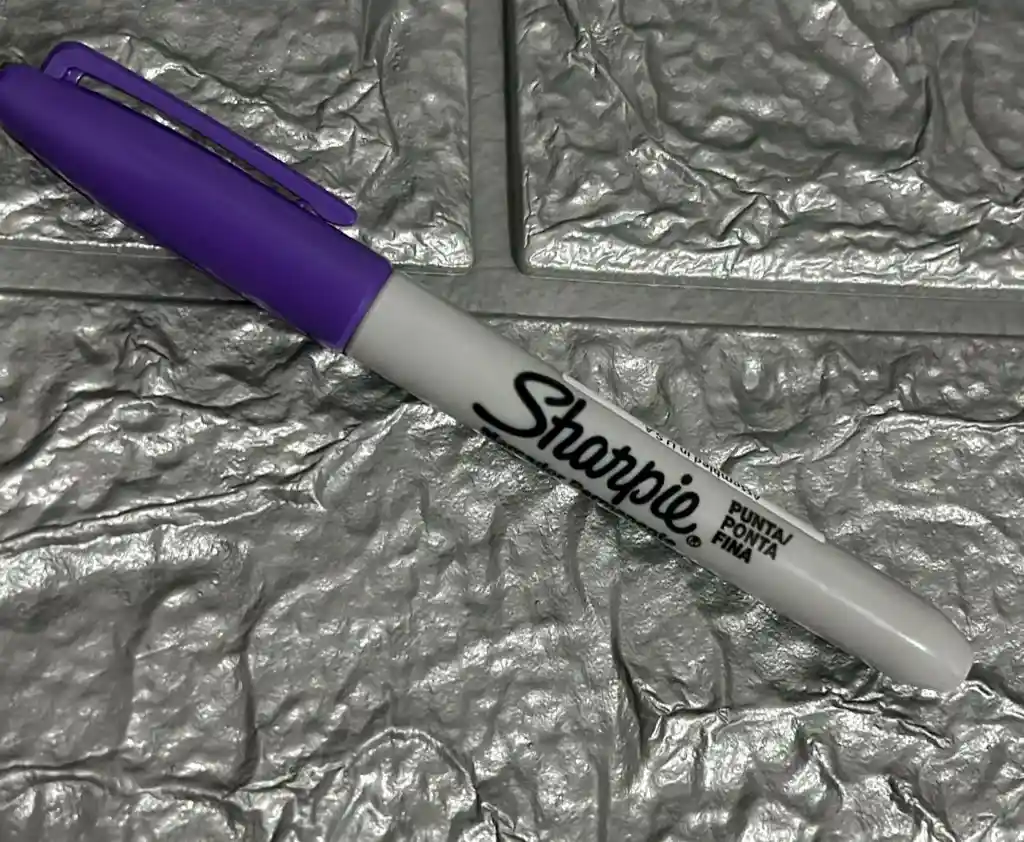 Marcador Sharpie Morado Fino Permanente