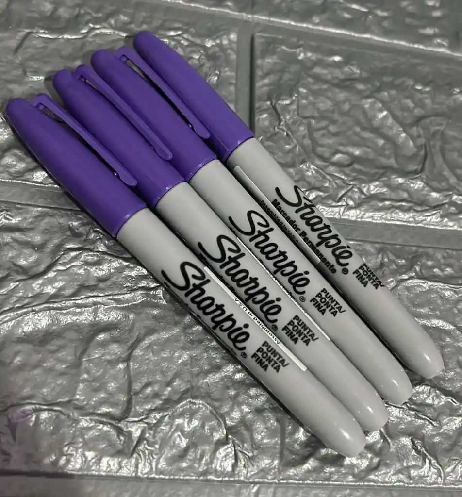 Marcador Sharpie Morado Fino Permanente
