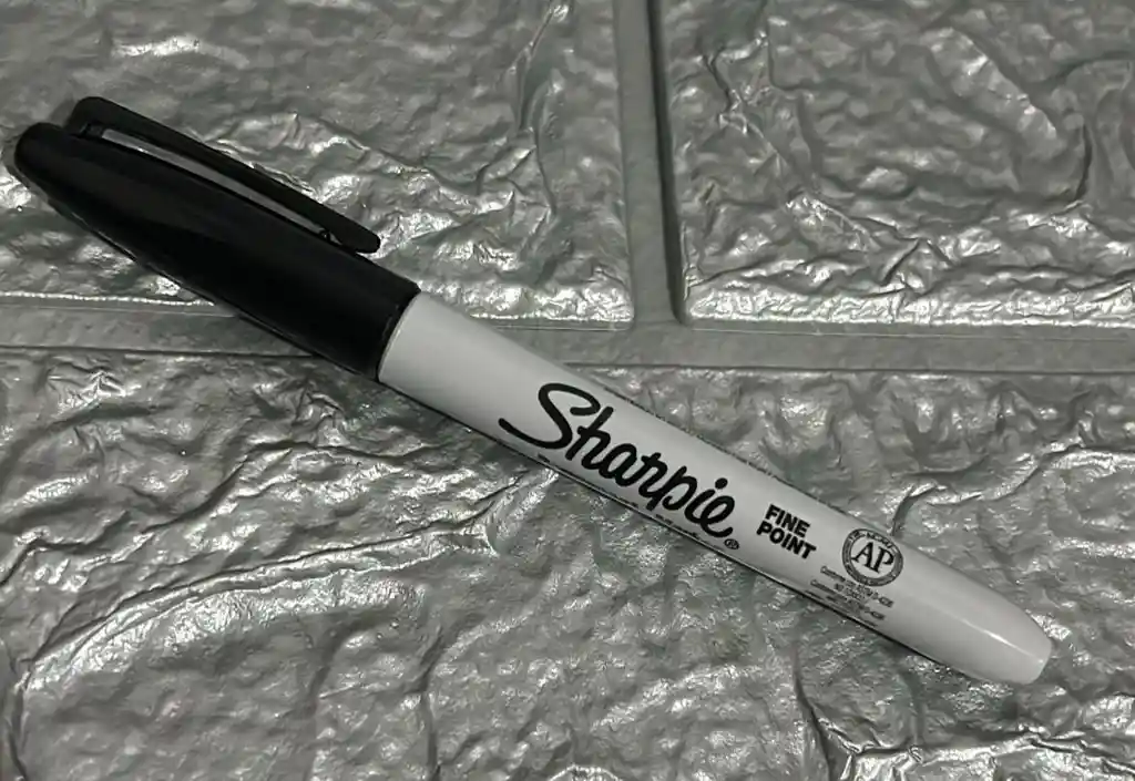 Marcador Sharpie Negro Fino Permanente