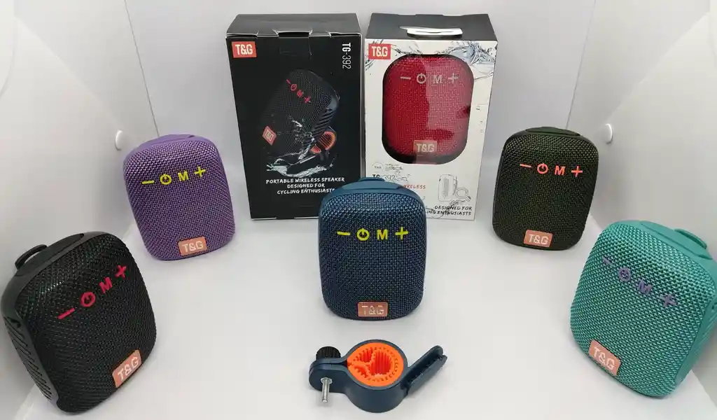 Parlante Radio Agua Replica Jbl