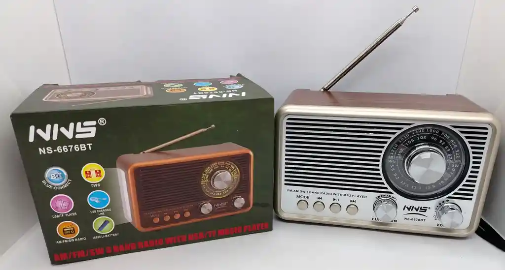 Radio Parlante 6676