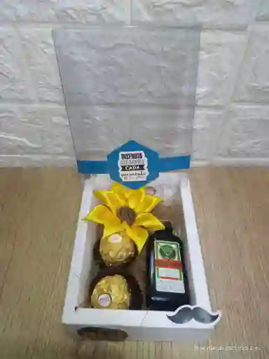 Regalo Con Licor Y Chocolates