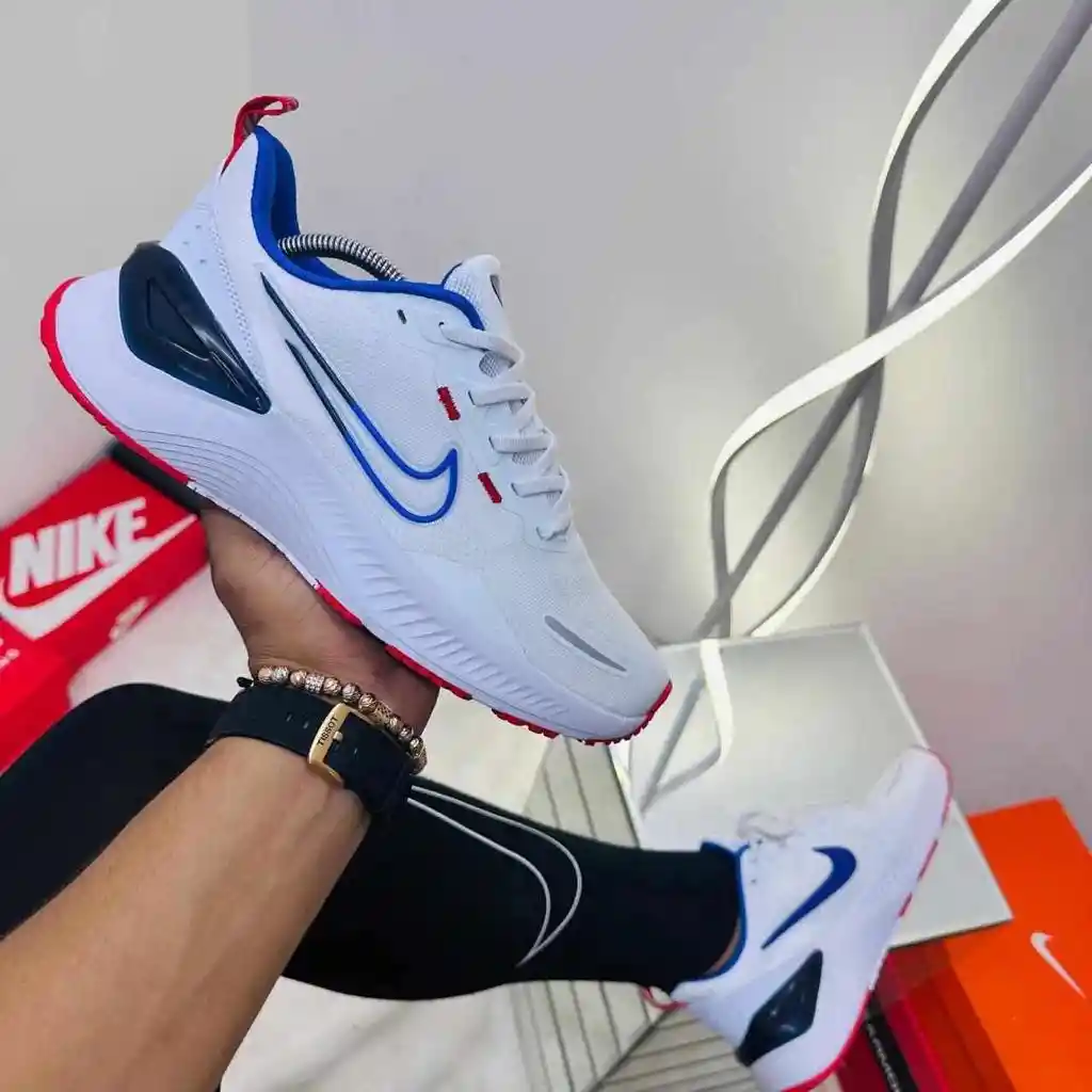Nike Zoomx