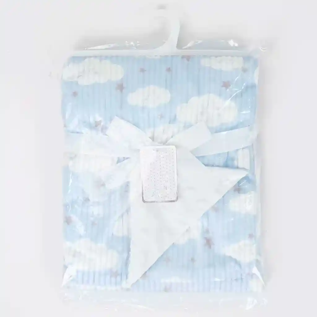Cobija Ovejera Gris Estampado Nubecitas Para Bebé, Hecha En Algodón Transpirable E Hipoalergénico, Afelpado, Material Suave Y Cálido
