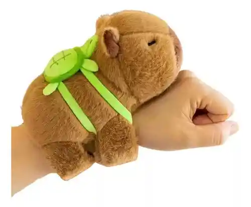 Peluche Capibara Pulsera Brazalete Con Tortuga De 18 X 9 Cm