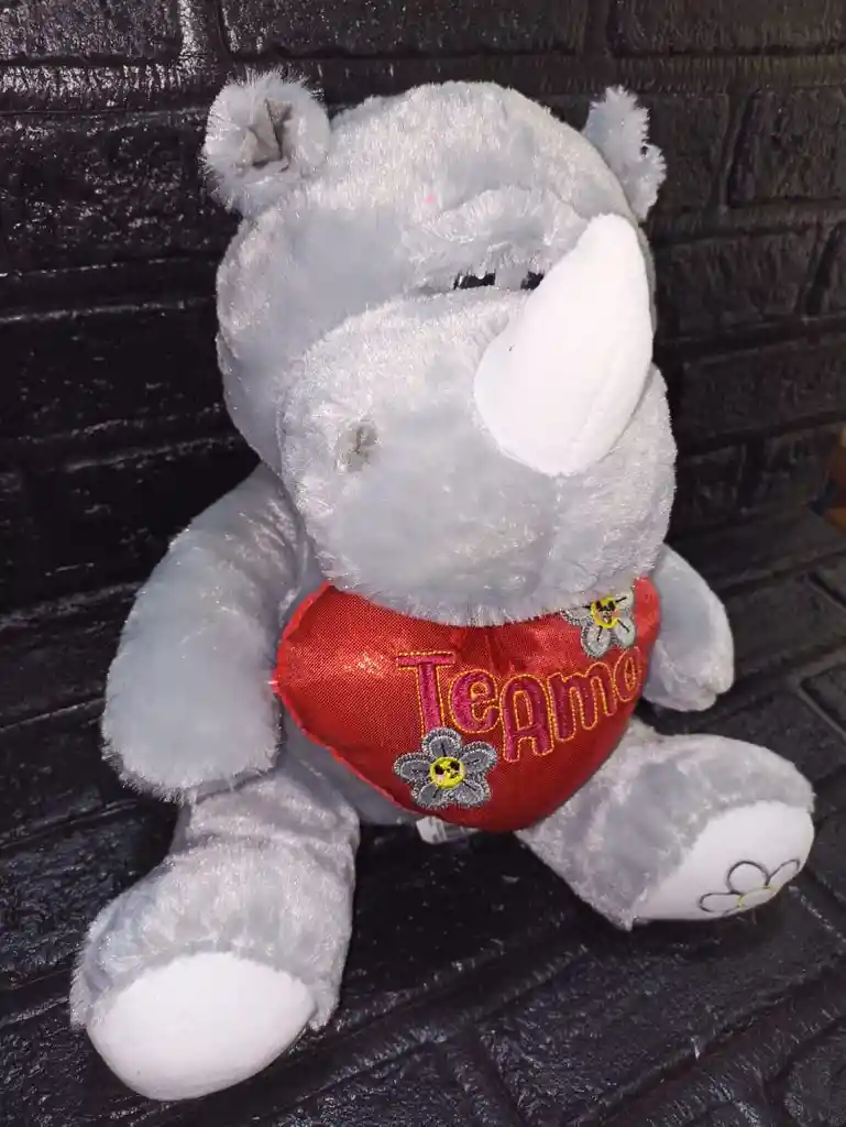 Peluche Rinoceronte 38cm