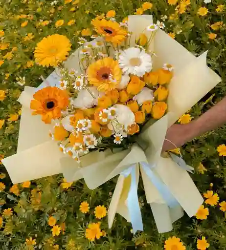 Bouquet De Rosa Mini Amarilla Y Gérberas