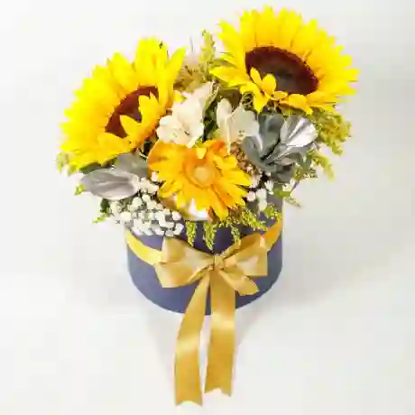 Caja De Girasoles, Astromelias Gerberas