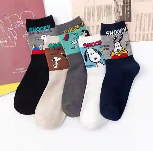 Medias Largas Snoopy (blanco)