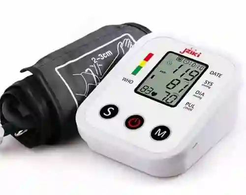 Tensiometro Digital De Brazo Alta Precisión Monitoreo Color Blanco