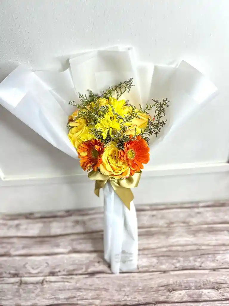 Arreglo De Flores Amarillas