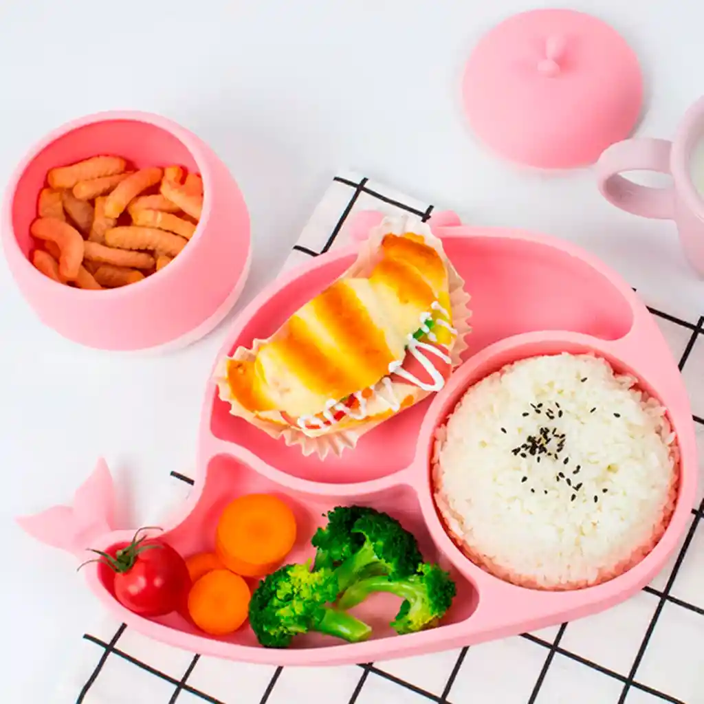 Set Vajilla Rosada 8pz En Silicona Diseño Ballenita, Combo De Alimentación Complementaria, 100% Libre De Bpa, Set De Babero, Plato, Tazón Y Cubiertos, Hechos En Material Calidad Alimenticia Y Resistente - Color Life