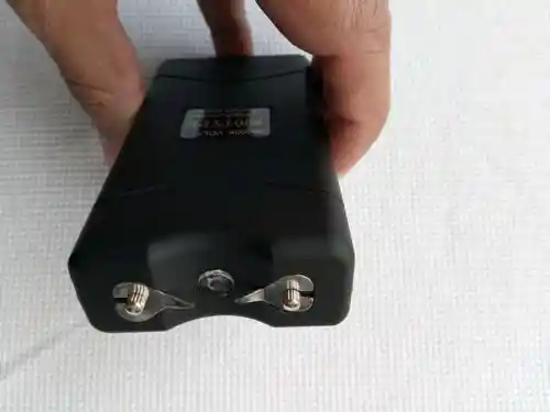 Equipo Defensa Personal Taser Eléctrico Tipo 800