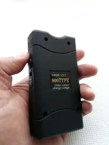 Equipo Defensa Personal Taser Eléctrico Tipo 800