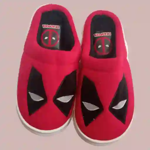 Pantufla Adulto Deadpool Talla 42-43