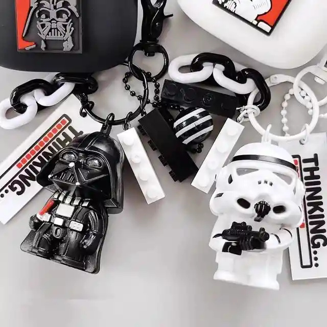 Funda O Case Para Airpods Pro / Pro 2 Star Wars Stormtrooper + Llavero