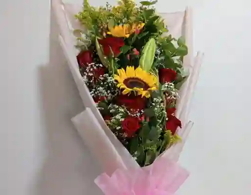 Flores Rosas, Girasoles Y Lirios - Bouquet Esencia De Primavera